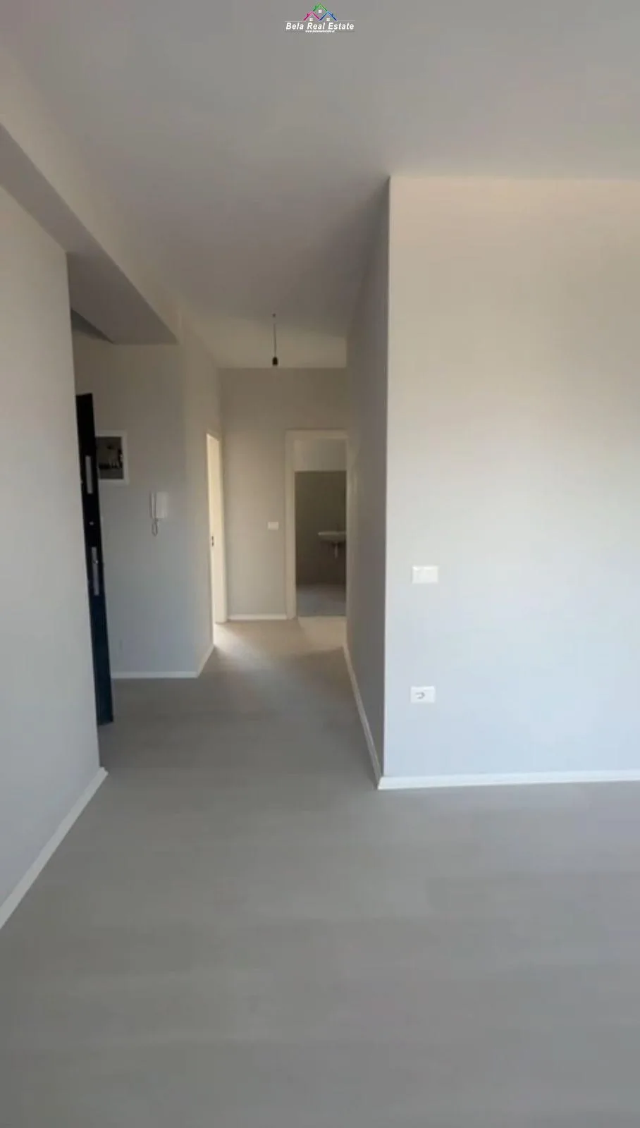Zyre Me Qera 2+1 Tek Fusha e Aviacionit (ID BZ2517) Tirane