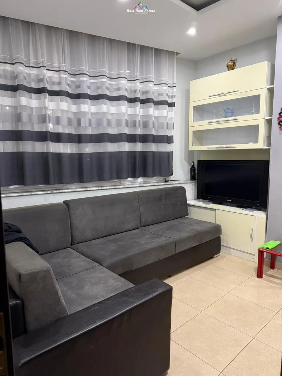 Vile Me Qera 1+1 prane Kompleksit Grand (ID BV22513) Tirane
