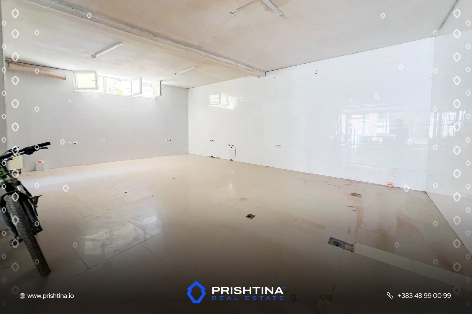 Lokal me qira 120m² në Qendër