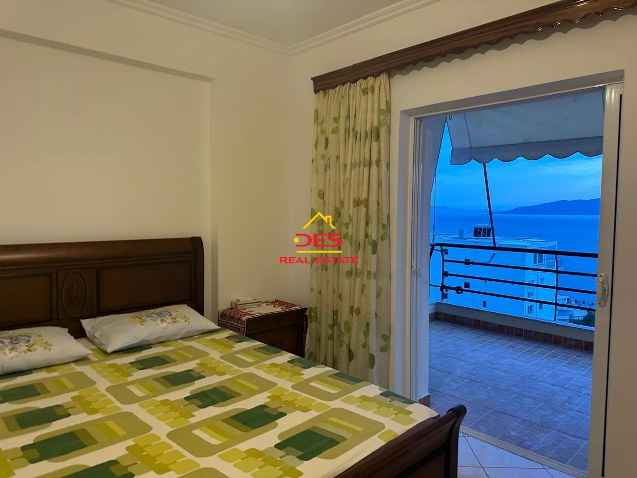 Shitet apartament 2+1 + garazh ne sarande