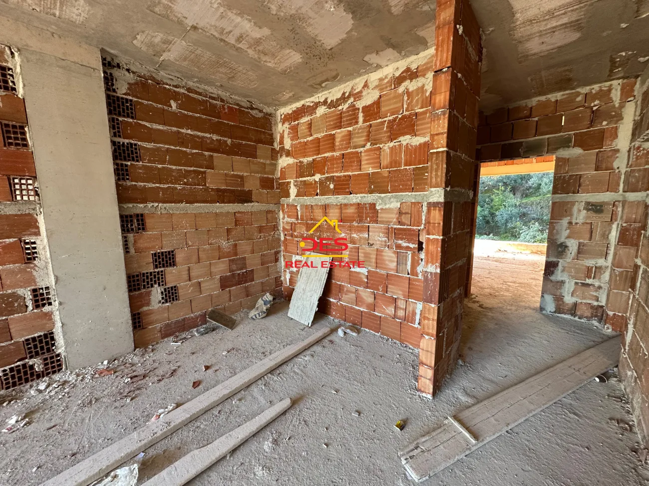 SHITET APARTAMENT 1+1 NË LUNGOMARE KODËR, VLORË. 🏗 Në fazë ndërtimi