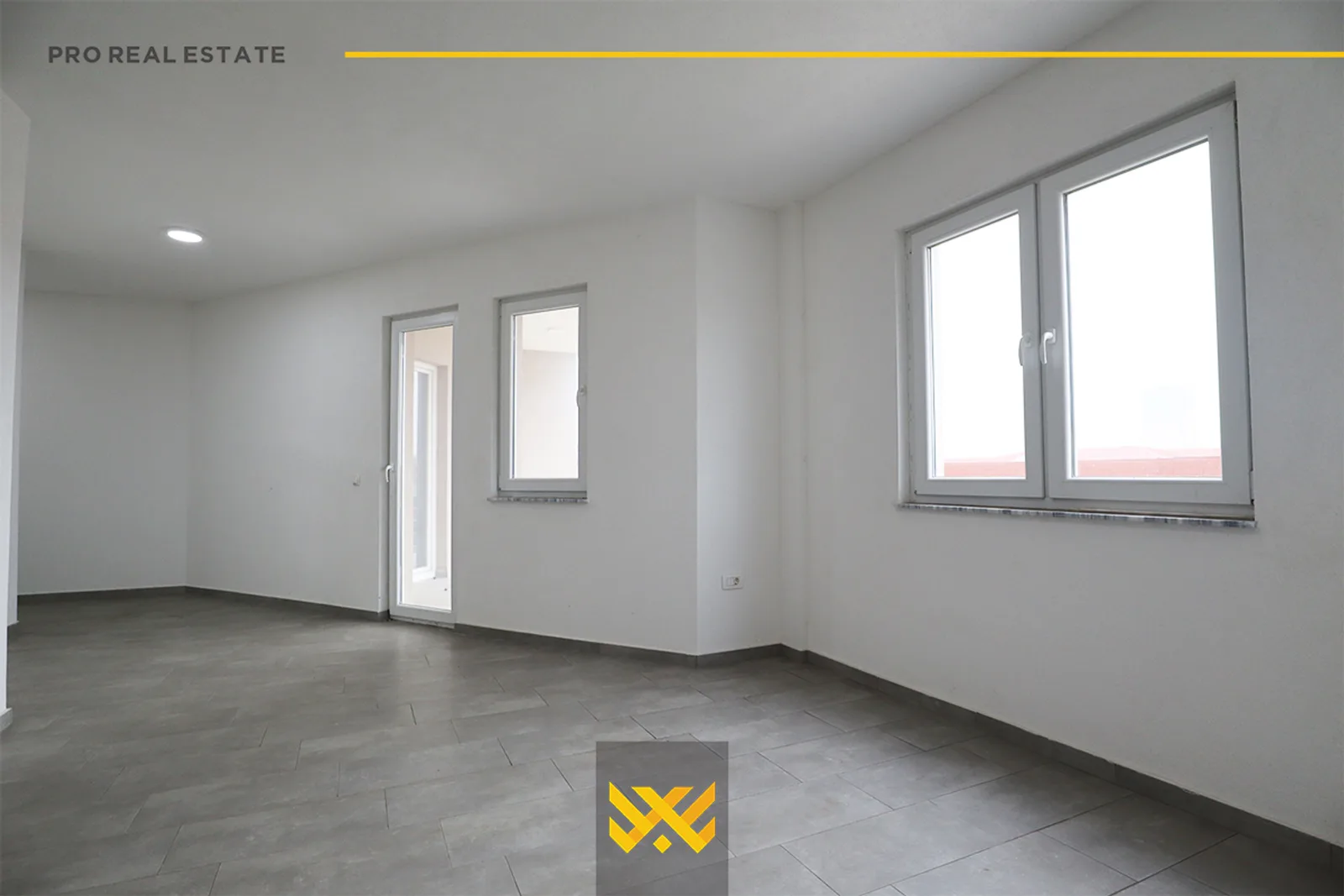 Objekt Banesor-Afarist 900m² me #QIRA në Obiliq.