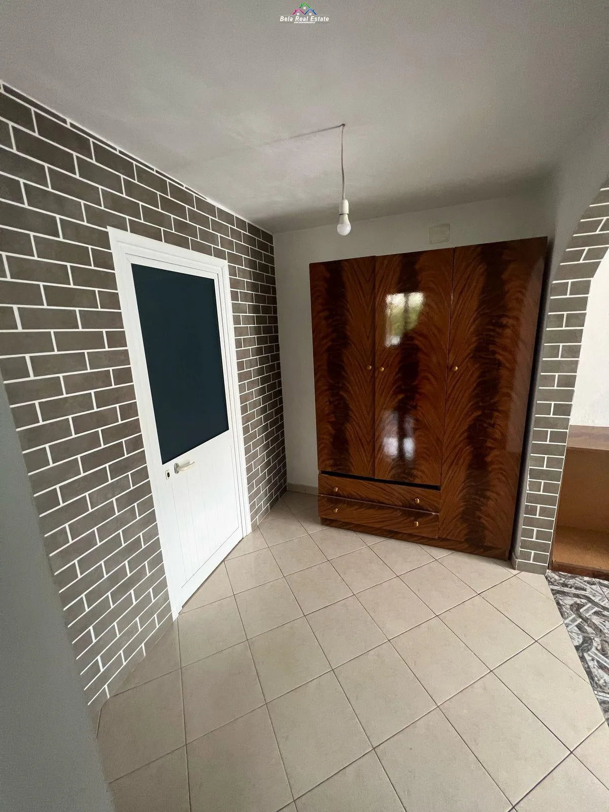 Kat Vile Me Qera 2+1 Tek Vilat Gjermane (ID BV22407) Tirane