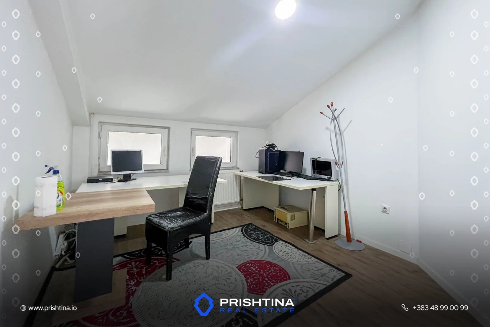 Shtëpi në shitje dhe me qira 400m² në Veternik