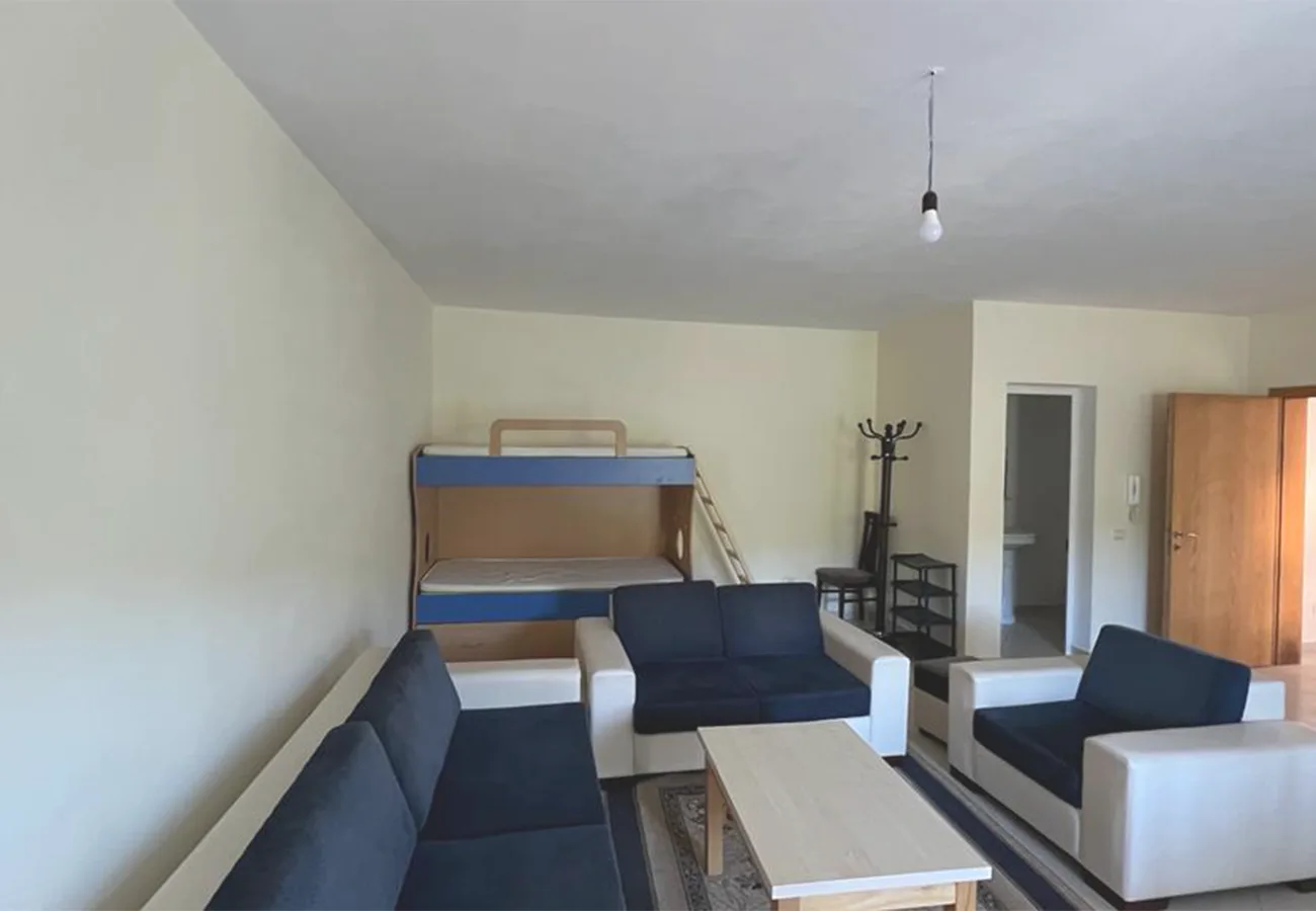 Shitet apartament 1+1 tek “rana e hedhun”, shengjin