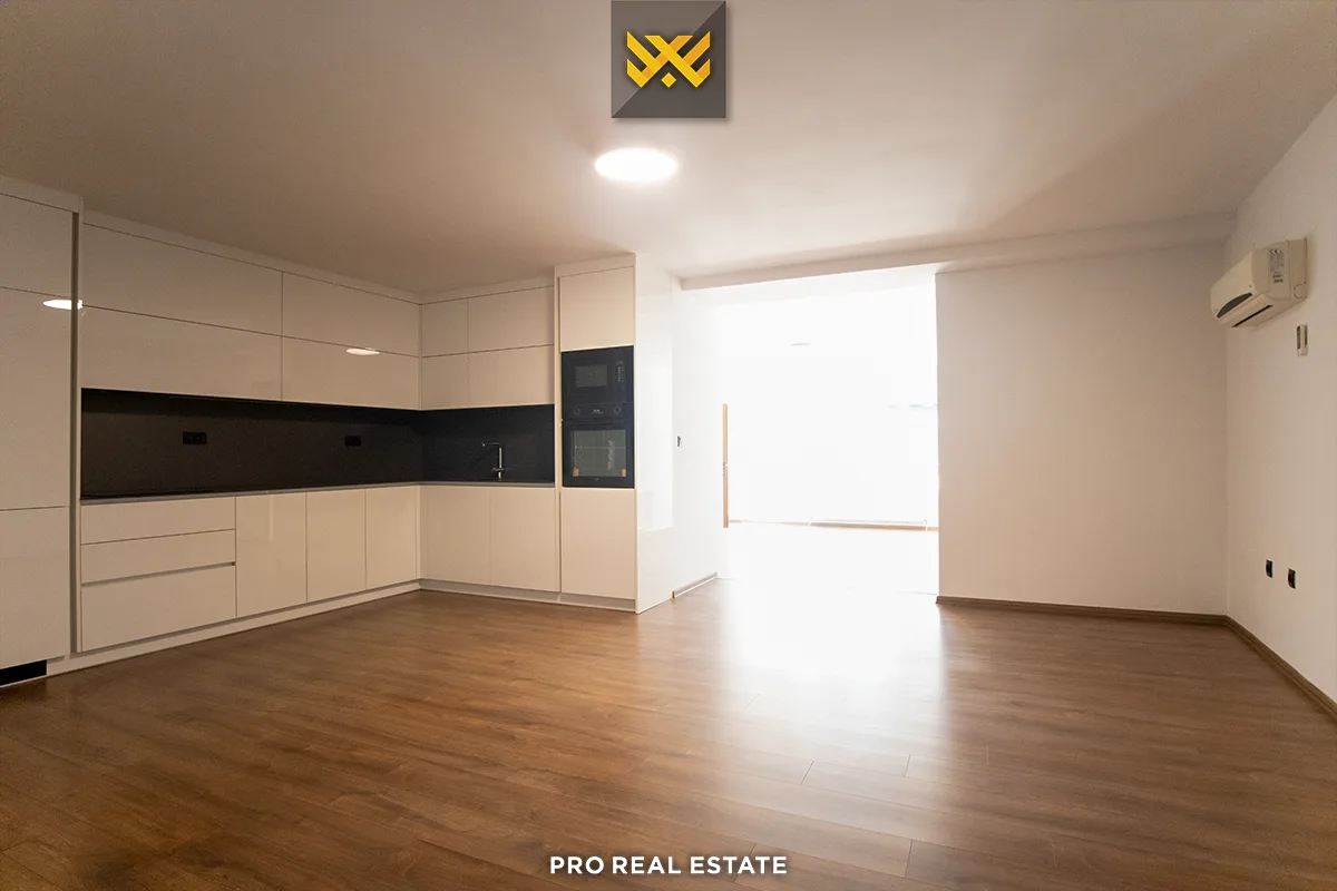 Shtëpi 650m² për #SHITJE në Dragodan