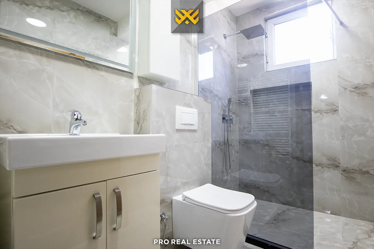 Shtëpi 650m² për #SHITJE në Dragodan