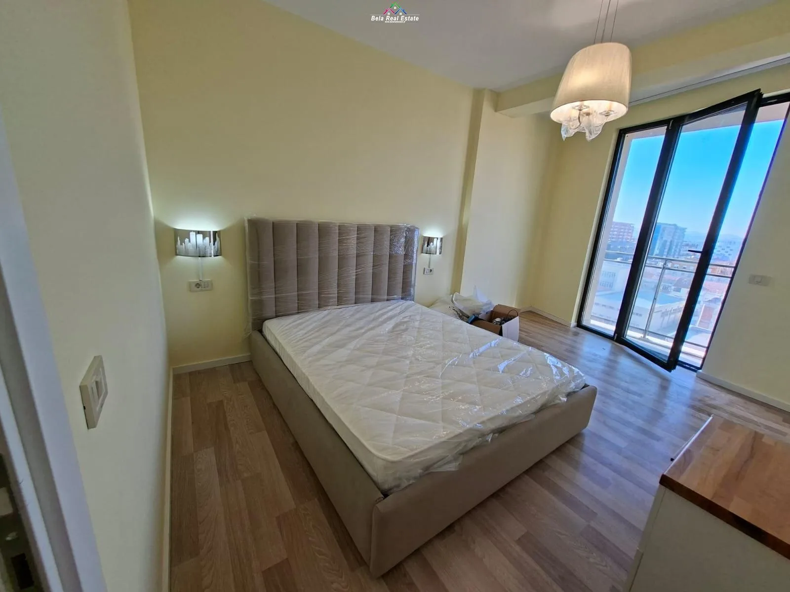 Apartament Me Qera 2+1+Post Parkimi tek Mine Peza (ID B2201640) Tirane