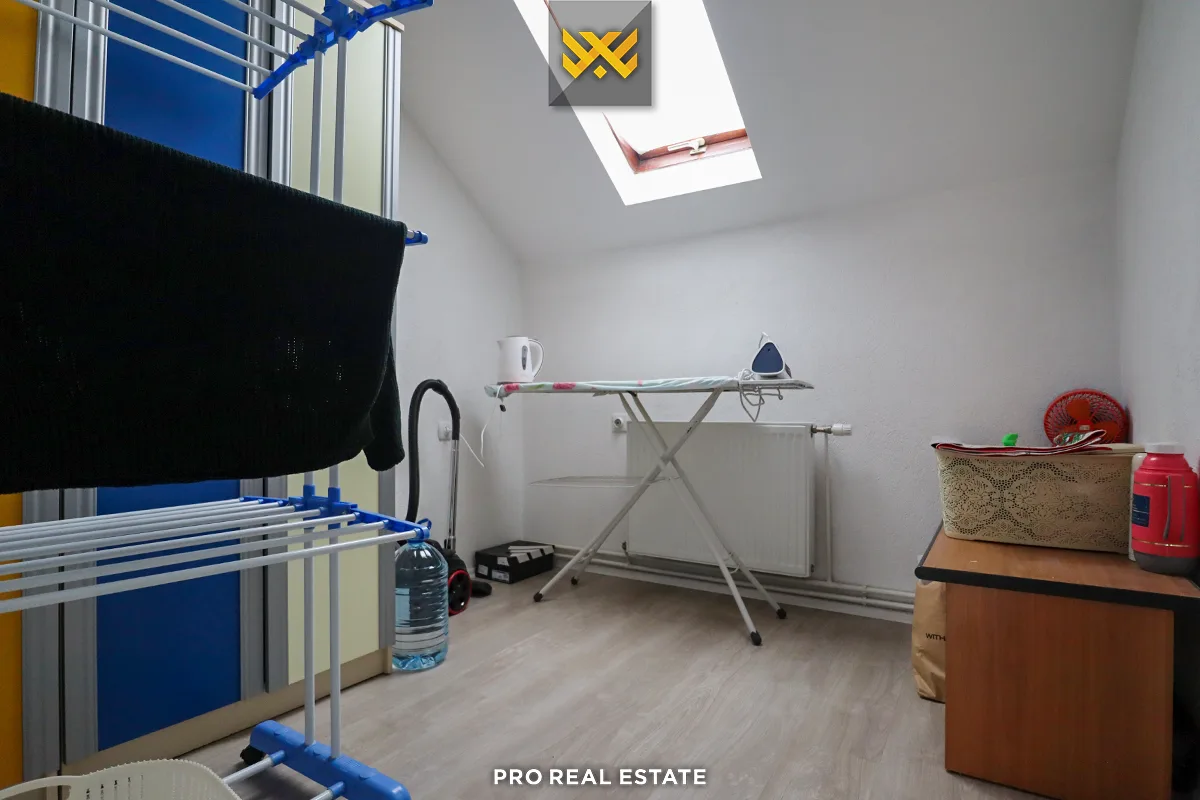 Shtëpi 200m² për #SHITJE në Bardhosh