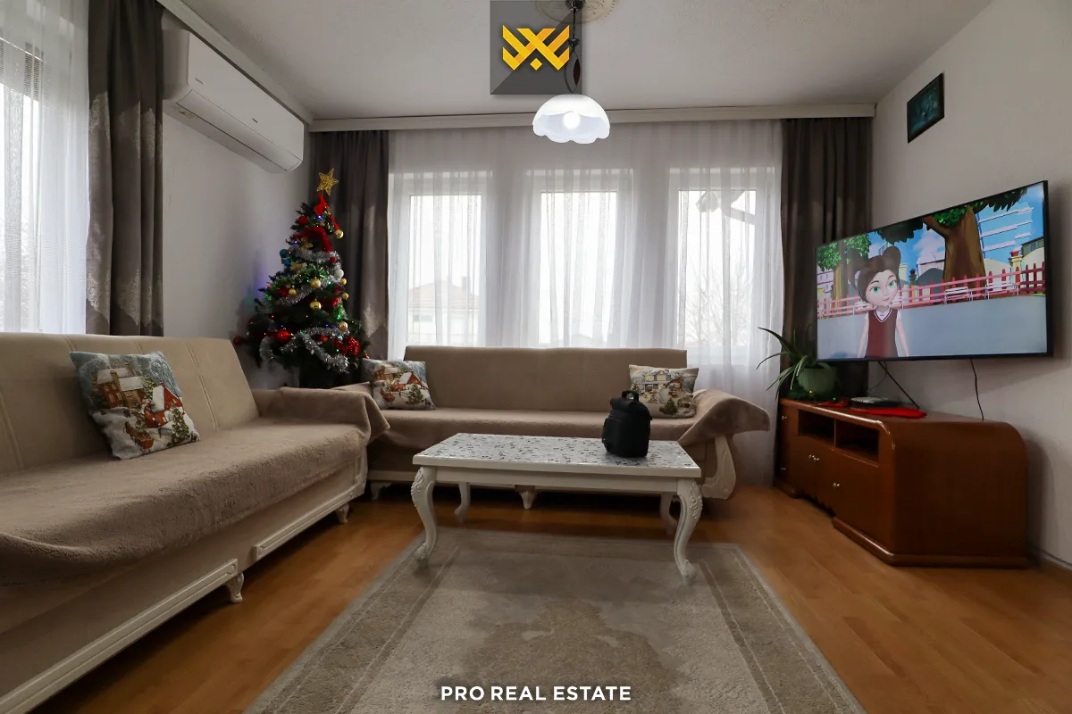 Shtëpi 200m² për #SHITJE në Bardhosh