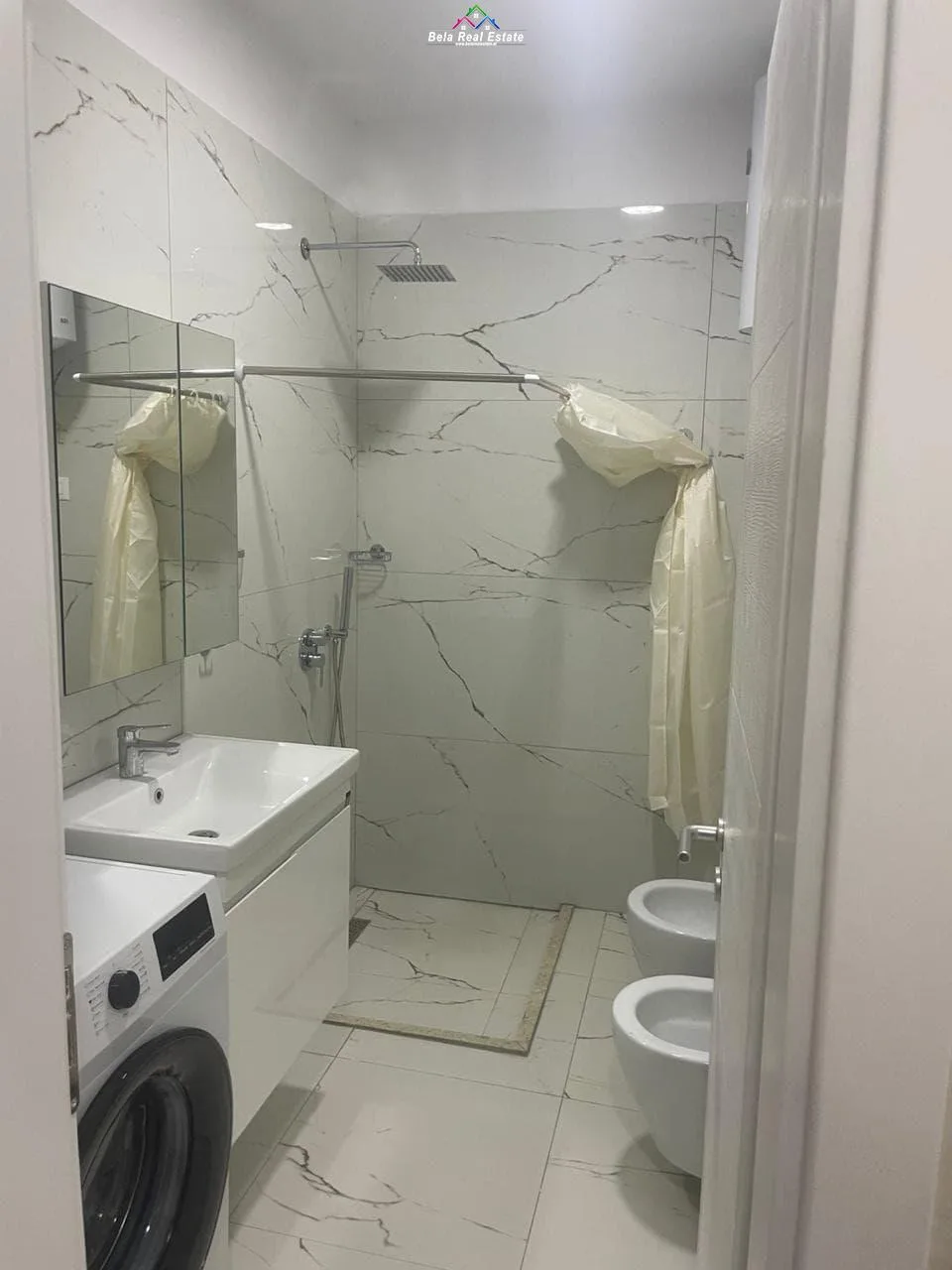 Apartament Me Qera 1+1 Tek Shkolla Baletit (ID B210934) Tirane.