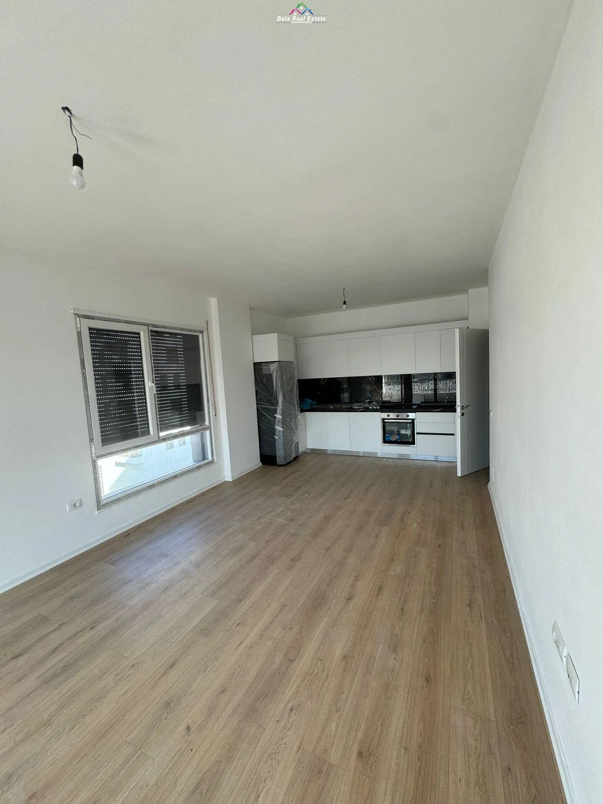 Apartament Me Qera 2+1 Ne Xhamllik (ID B2201044)