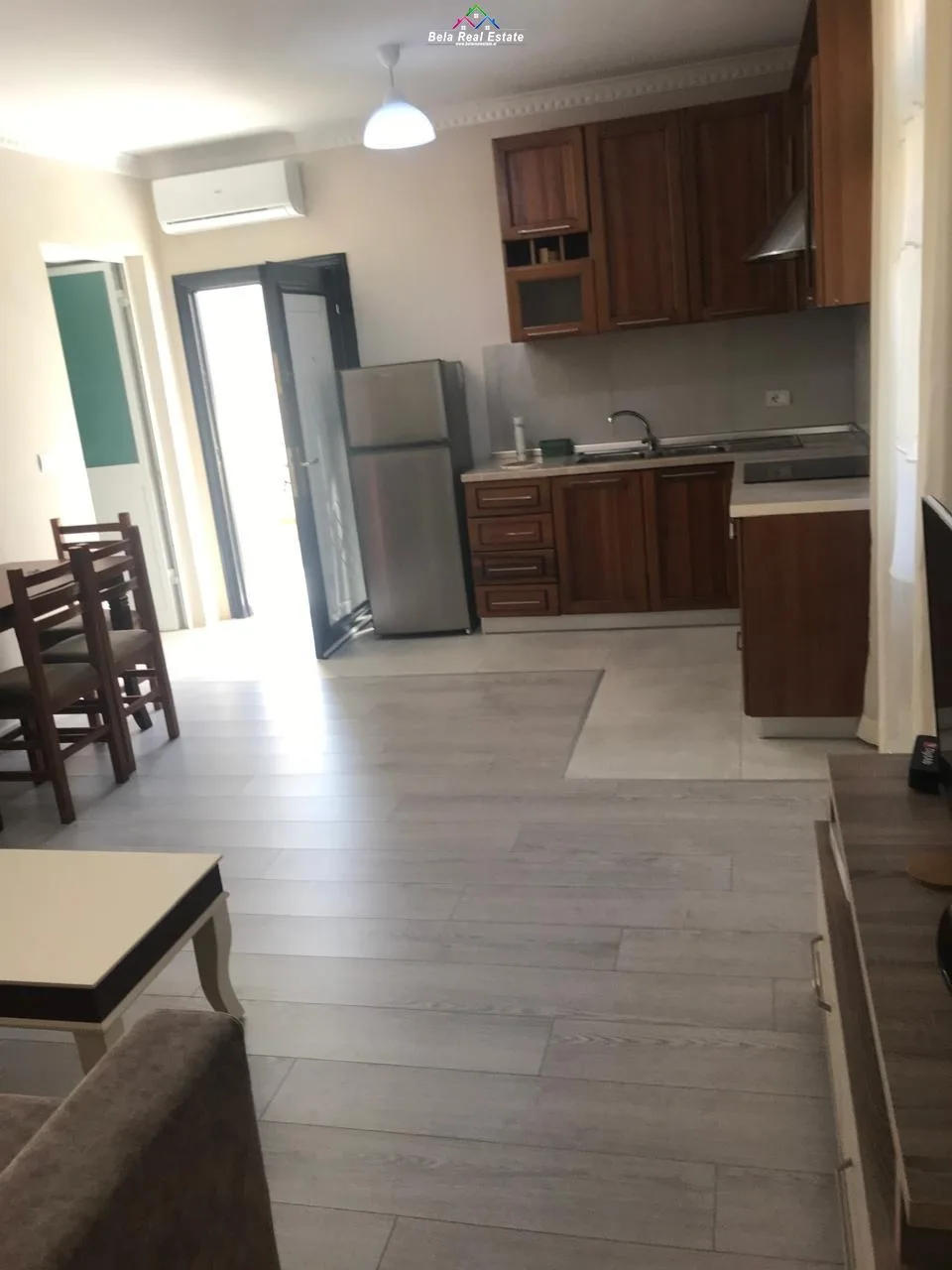 Kat Vile Me Qera 1+1 prane Kompleksit Grand (ID BV22301) Tirane