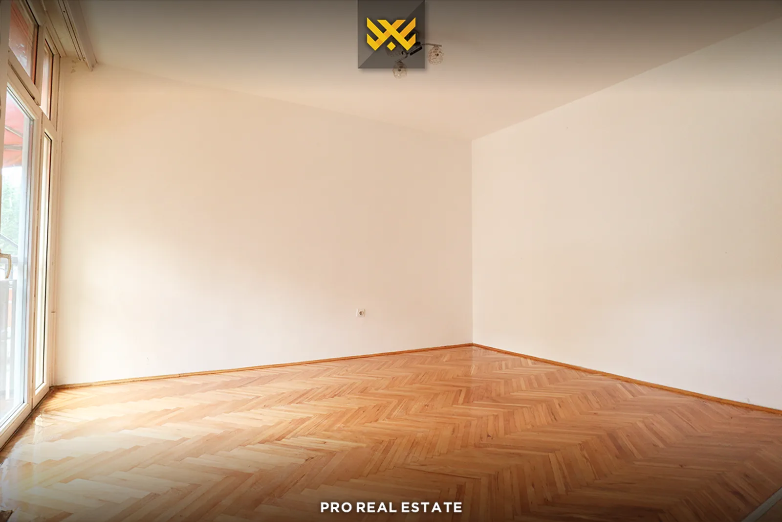 Banesë / Zyrë 70m² me #QIRA në Ulpianë