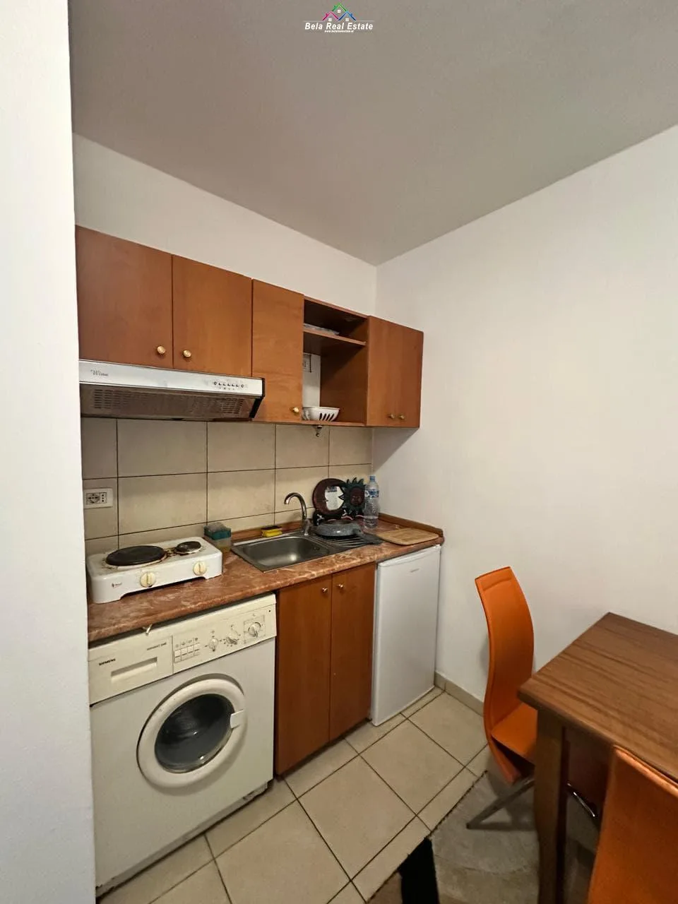 Garsionere me qera tek 21 Dhjetori (ID BG116 ) Tirane