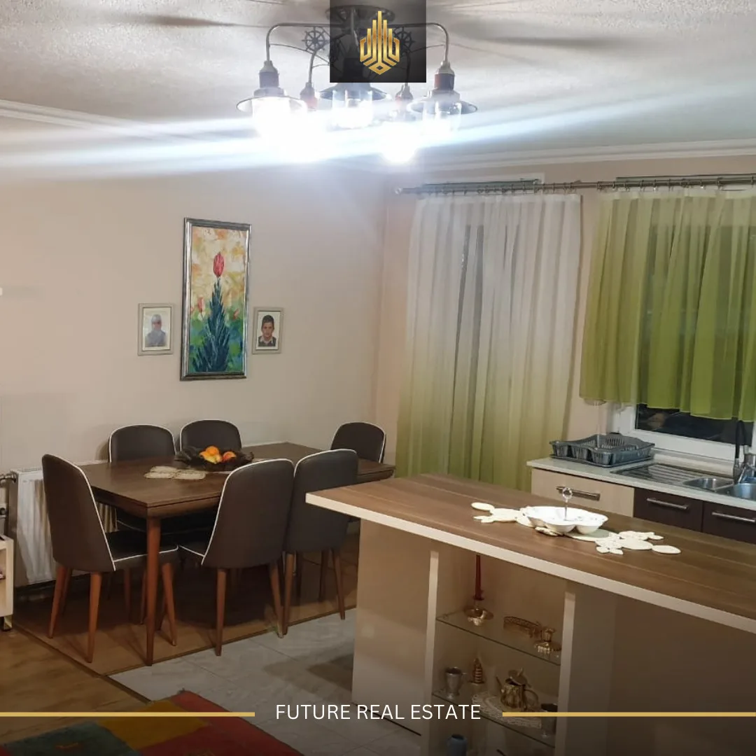 Shtëpi në SHITJE/350m²