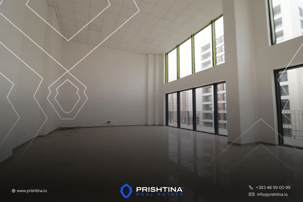 Lokal me qira 120m² në Prishtina e Re