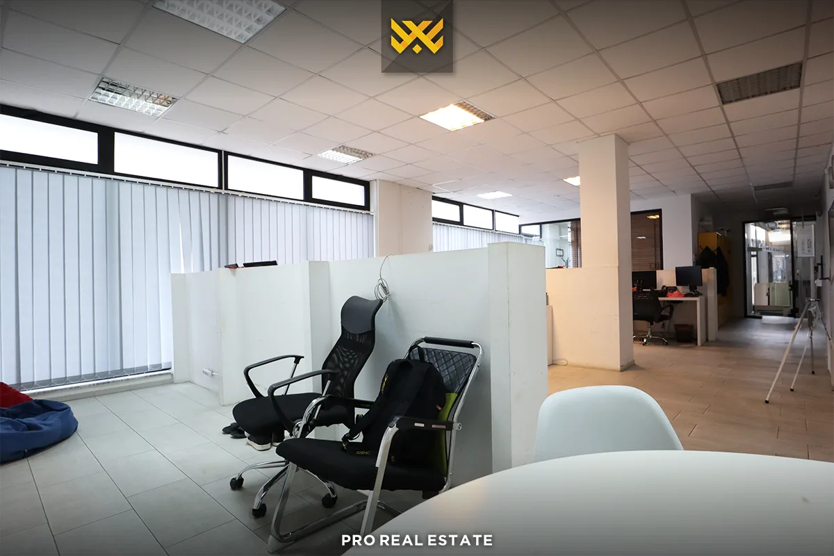 Lokal 136m² me #QIRA në Lagjen e Spitalit.