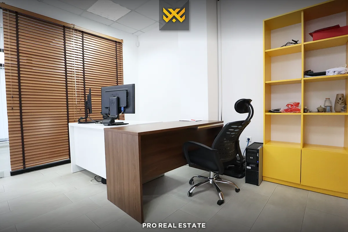 Lokal 136m² me #QIRA në Lagjen e Spitalit.