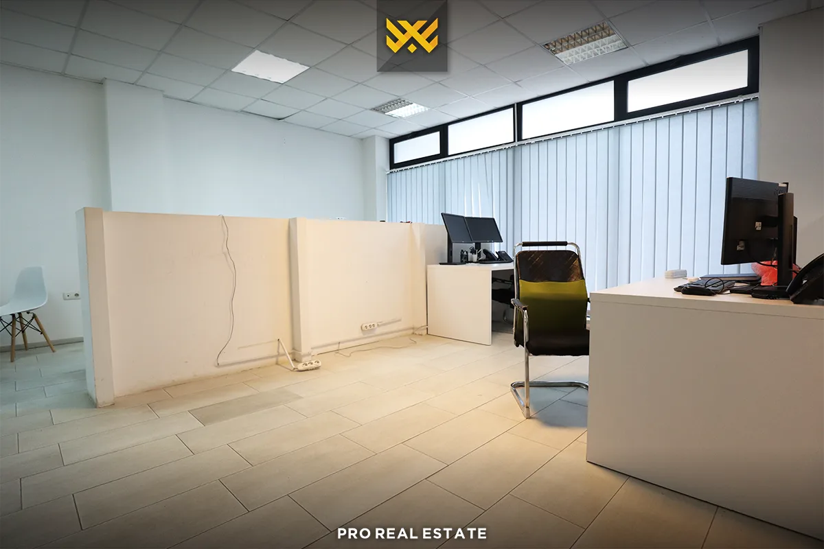 Lokal 136m² me #QIRA në Lagjen e Spitalit.