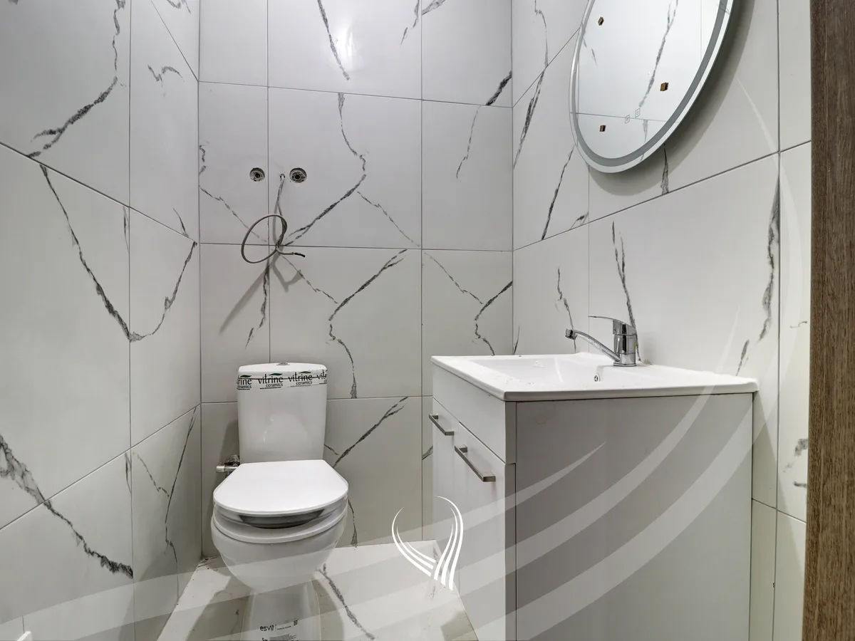 Lokal 608m2 me qira në lagjen Prishtina e Re – Berisha Group