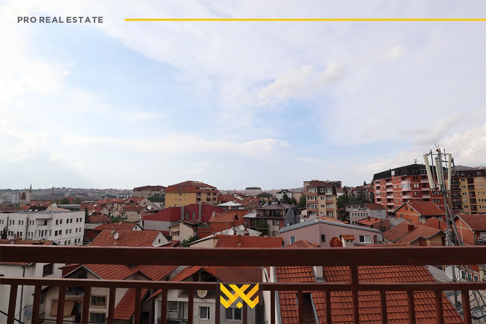 Banesë 130m2 në #SHITJE në Lagjen Dodona.