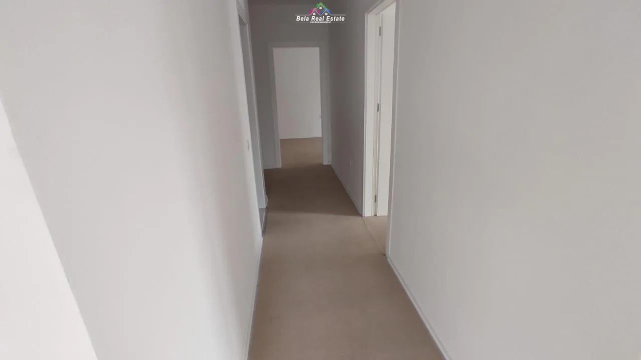 Zyre me Qera 2+1 ne Porcelan (ID BZ2530) Tirane