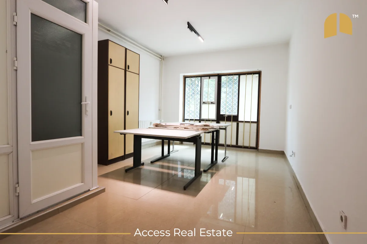 Zyre/Lokal me QIRA – 40m² – Te Qafa