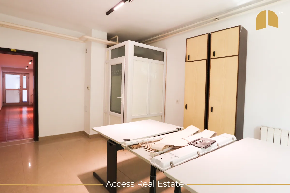 Zyre/Lokal me QIRA – 40m² – Te Qafa