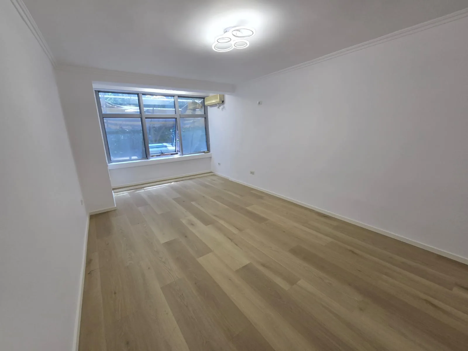 Apartament Ne Shitje 2+1 tek 21 Dhjetori (ID B121191) Tirane.