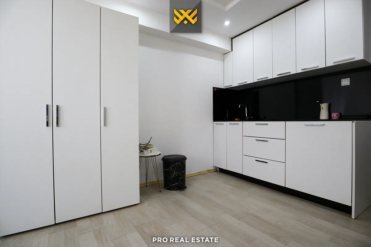 Banesë Garsonjere 20m² me #QIRA në Qendër