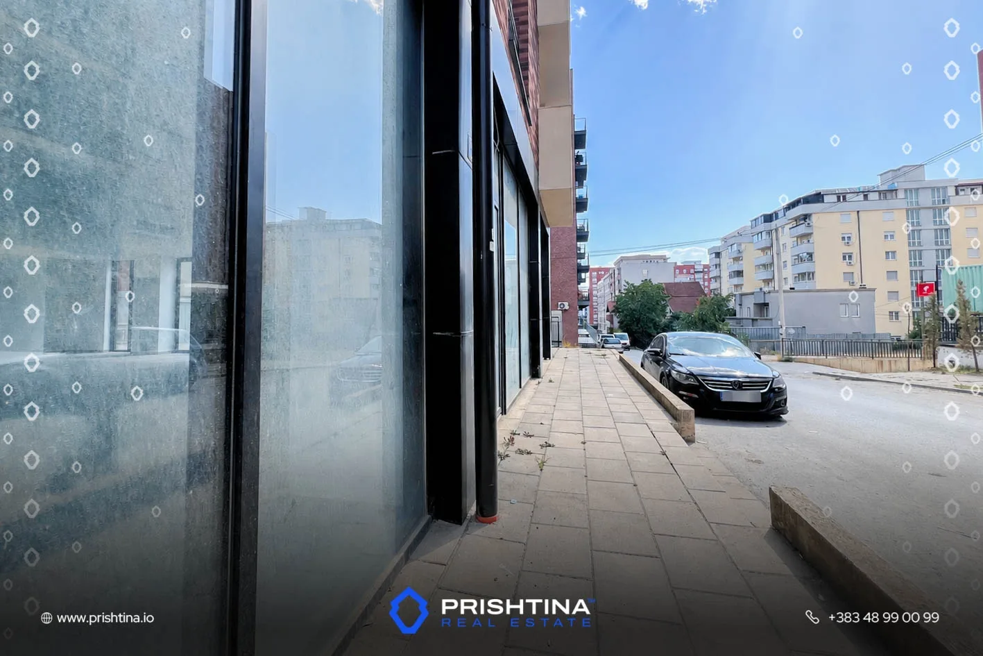 Lokal me qira 180m² në Muharrem Fejza