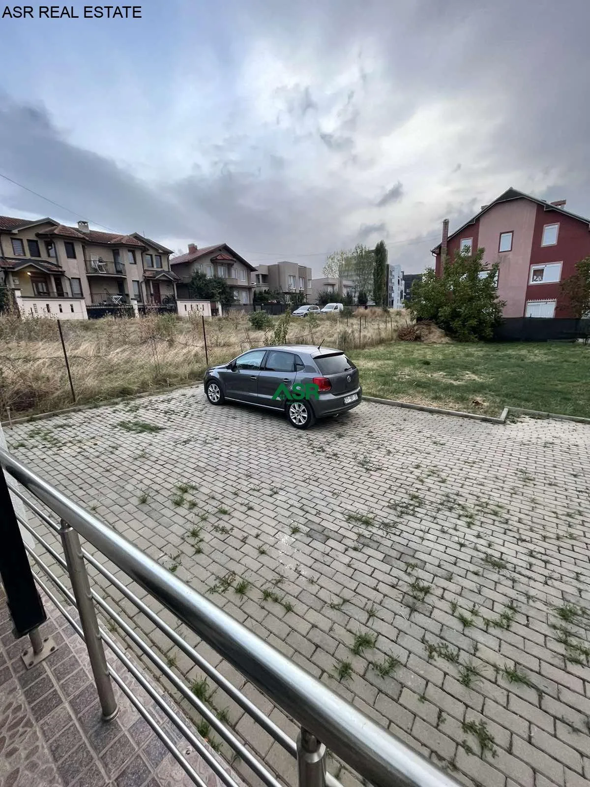 Lëshohet shtepia me #qira në lagjën Arberia