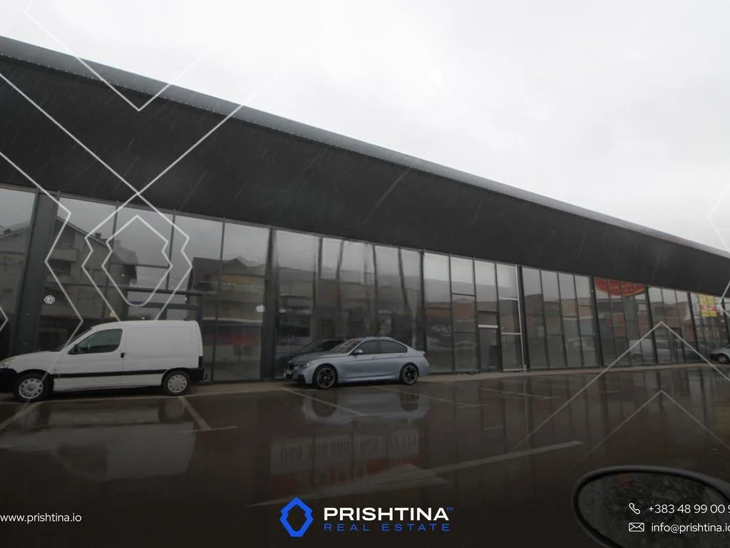 Depo me qira 2000m² në Fushë Kosovë