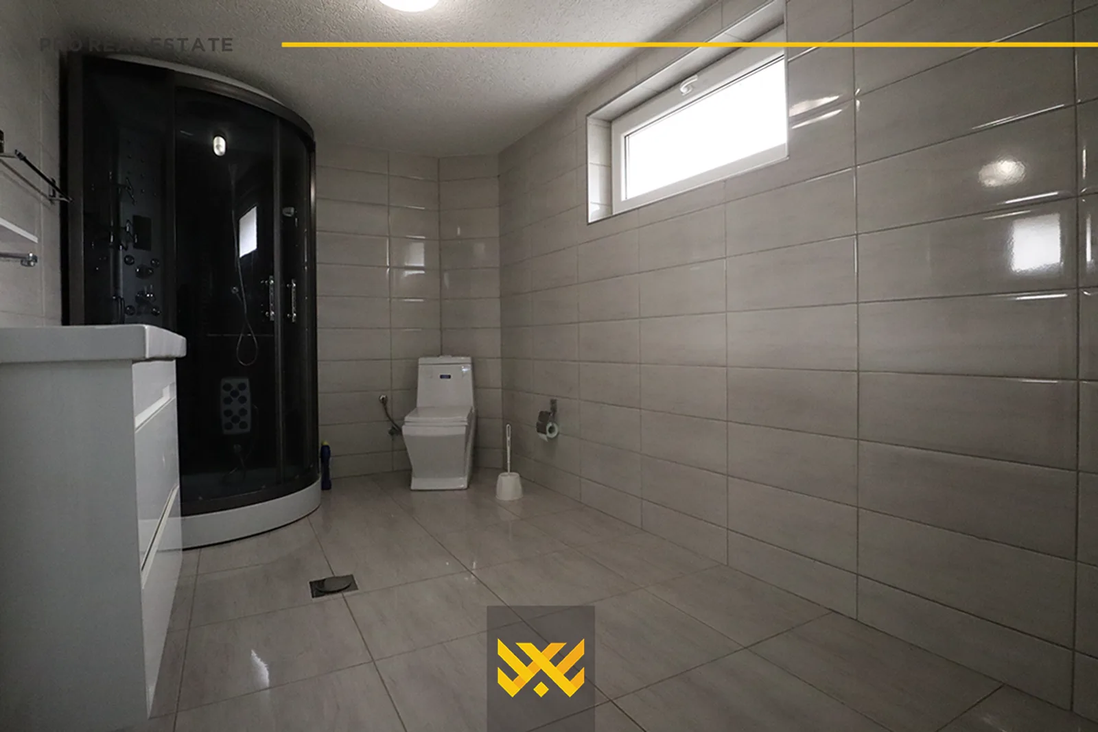 Shtëpi – Zyre 320m² me #QIRA në Dragodan.