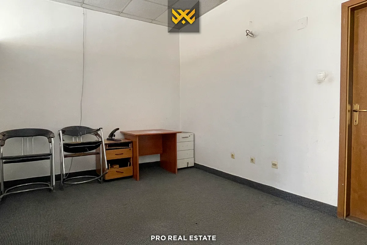 Lokal 60m² për #SHITJE në Dardani
