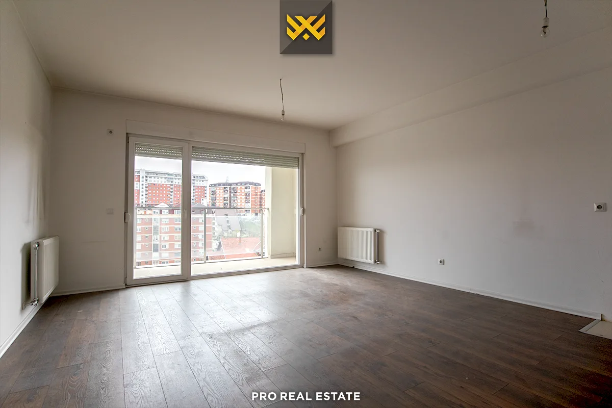 Banesë / Zyre 90.3m² me #QIRA në Rrugën B