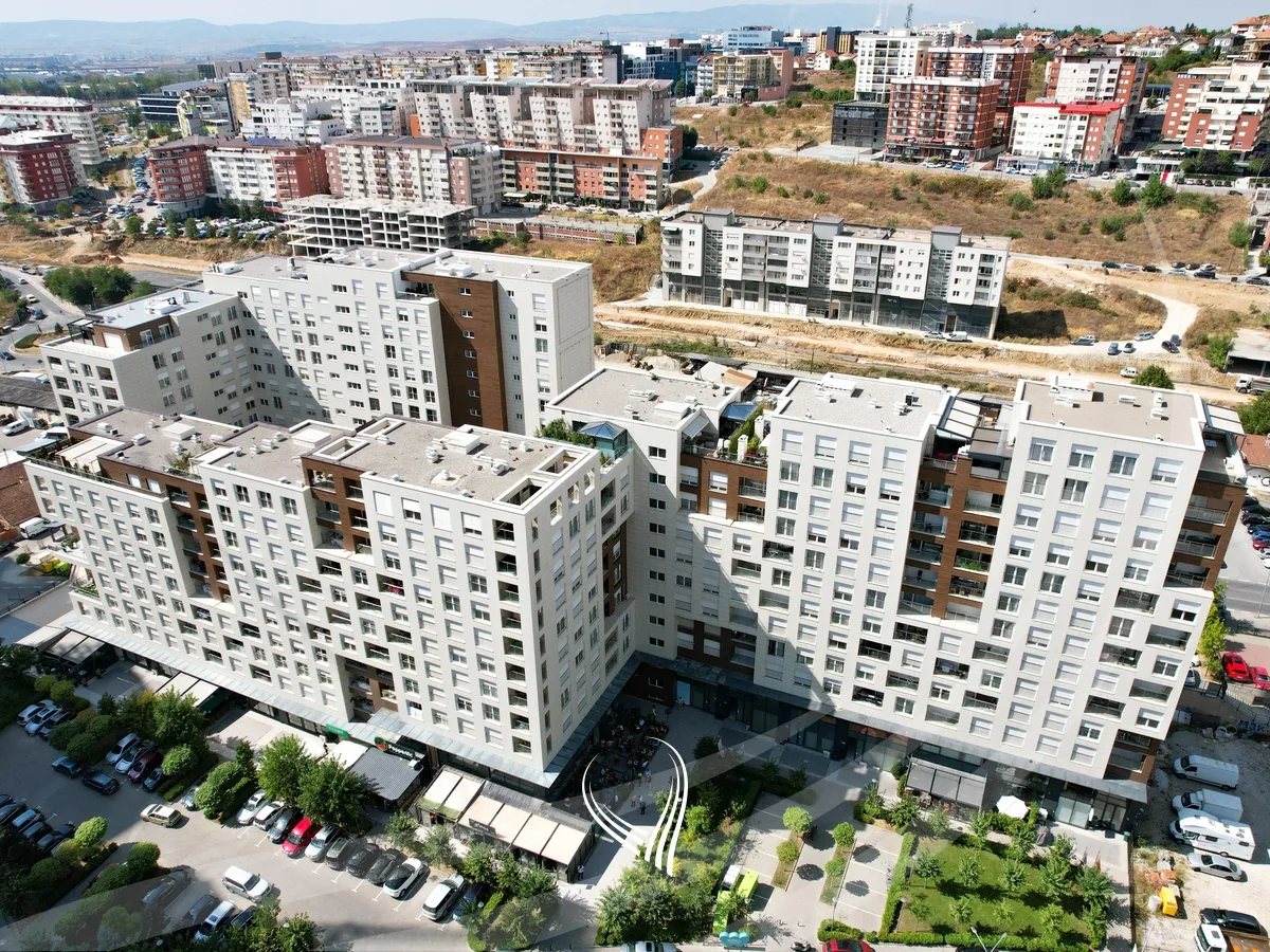 Zyre me 3 dhoma pune me qira në lagjen Lakrishtë – Prime Group