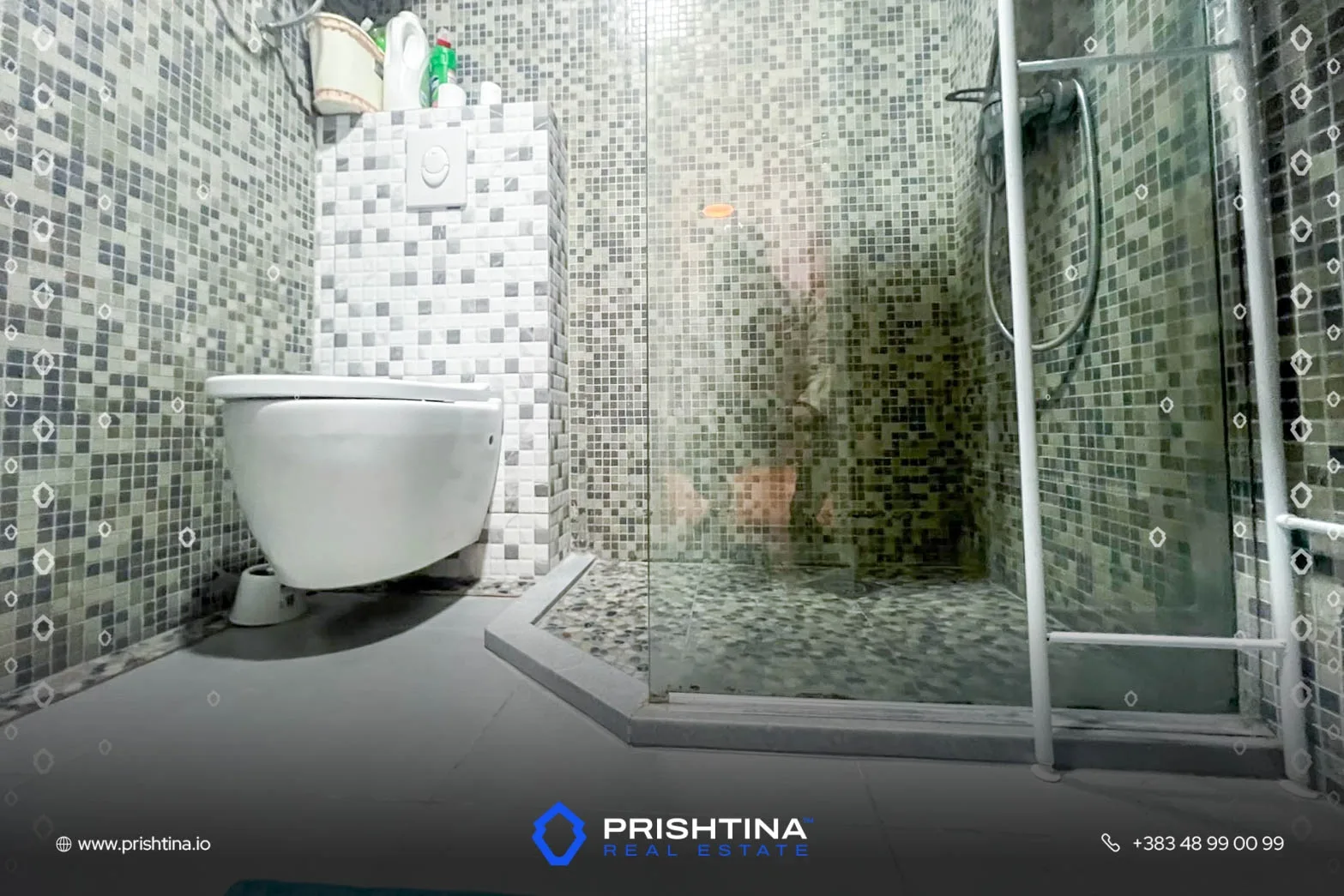 Banesë në shitje 48m² te Rruga C