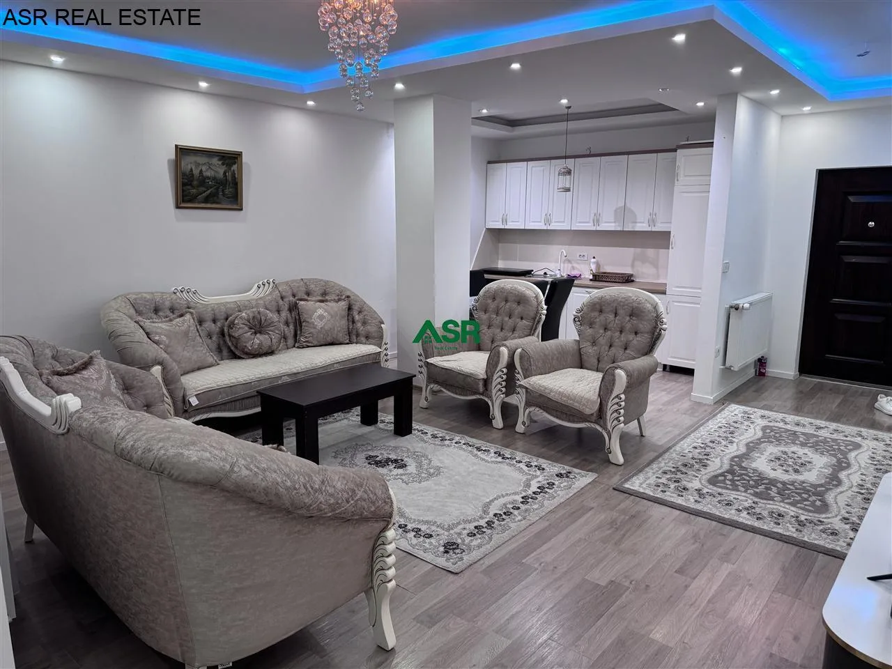 #ID:4065 Banesë 87m2 me #qira në rr.Muharrem Fejza tek restaurant Loriano
