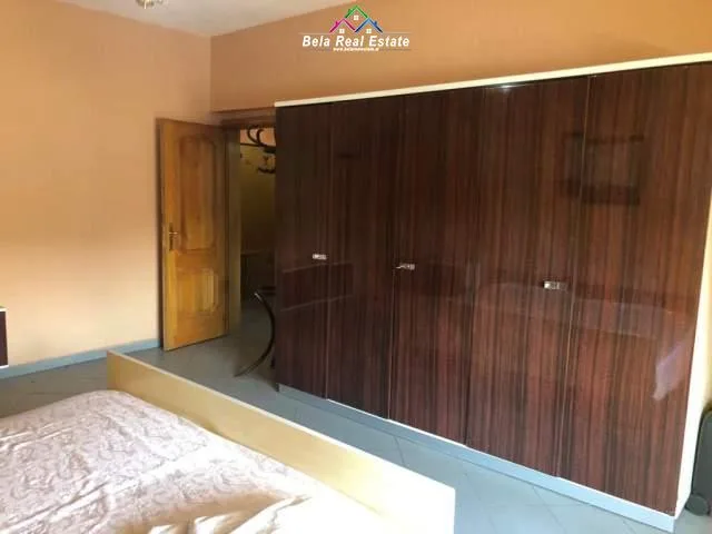 Jepet Me Qera Apartament 2+1 Tek Rruga e Durresit (ID B220285) Tirane