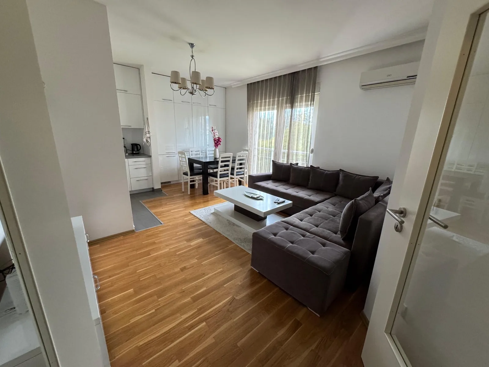 Banesë me qira 2+1 në Kalabri (Emshir)