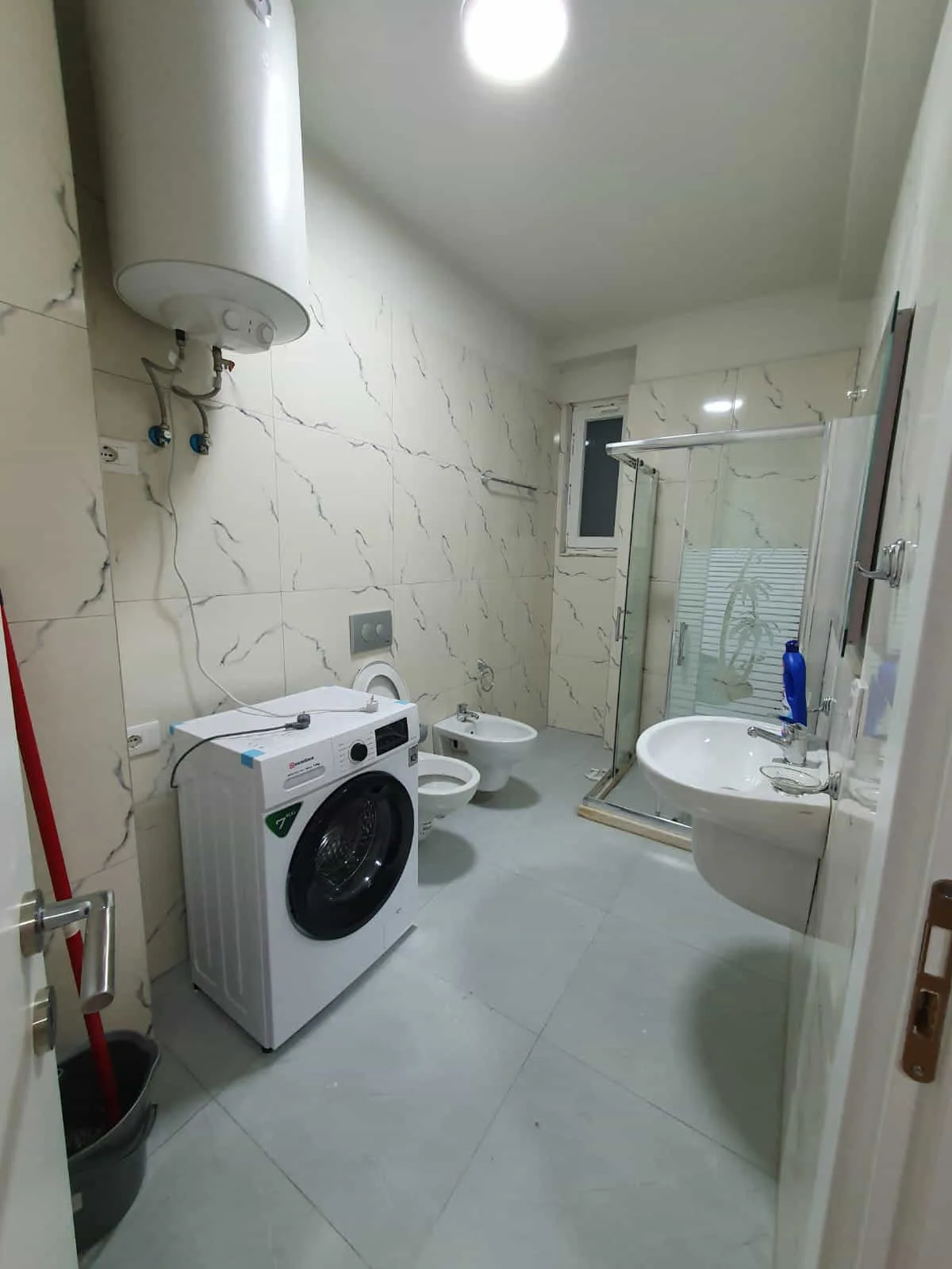 Apartament me qera 2+1 tek Rruga e Kavajes (ID B2201332) Tirane