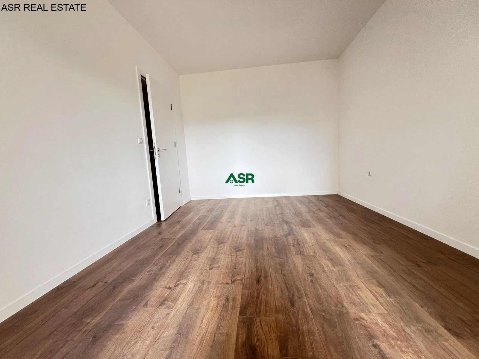 #ID:3445 Banesë 66.4m2 ne #shitje në rr.C