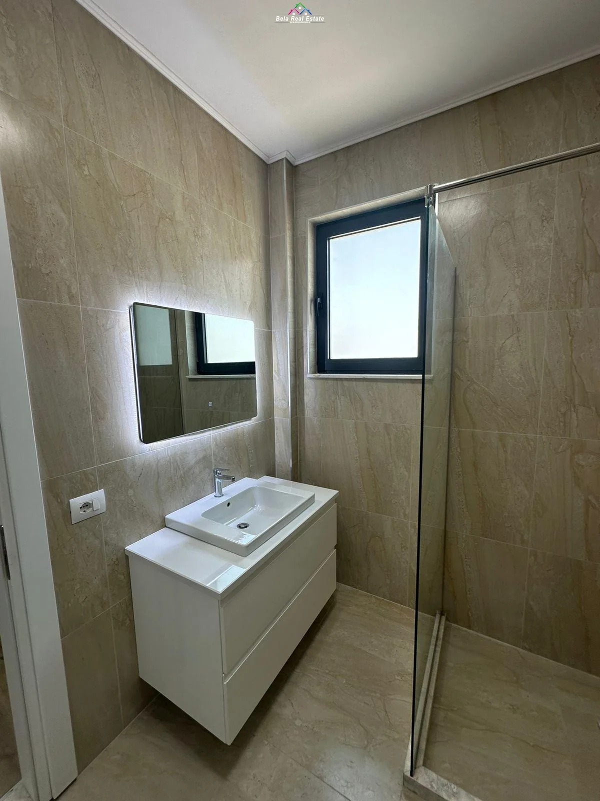 Apartament Me Qera 2+1+2 Ne Kinostudio (ID B220895), Tirane.