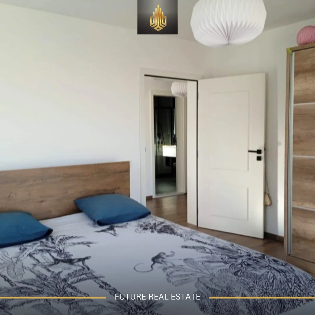 Shtëpi në SHTIJE/310m²