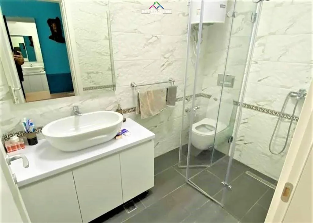 Apartament me Qera 2+1 tek 21 Dhjetori (ID B2201122) Tirane​