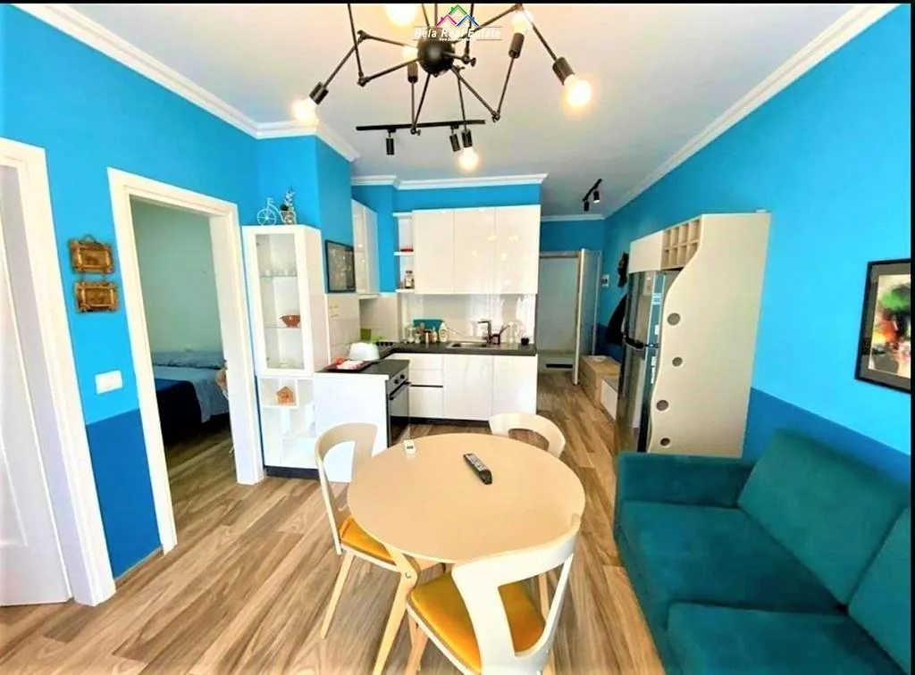 Apartament me Qera 2+1 tek 21 Dhjetori (ID B2201122) Tirane​