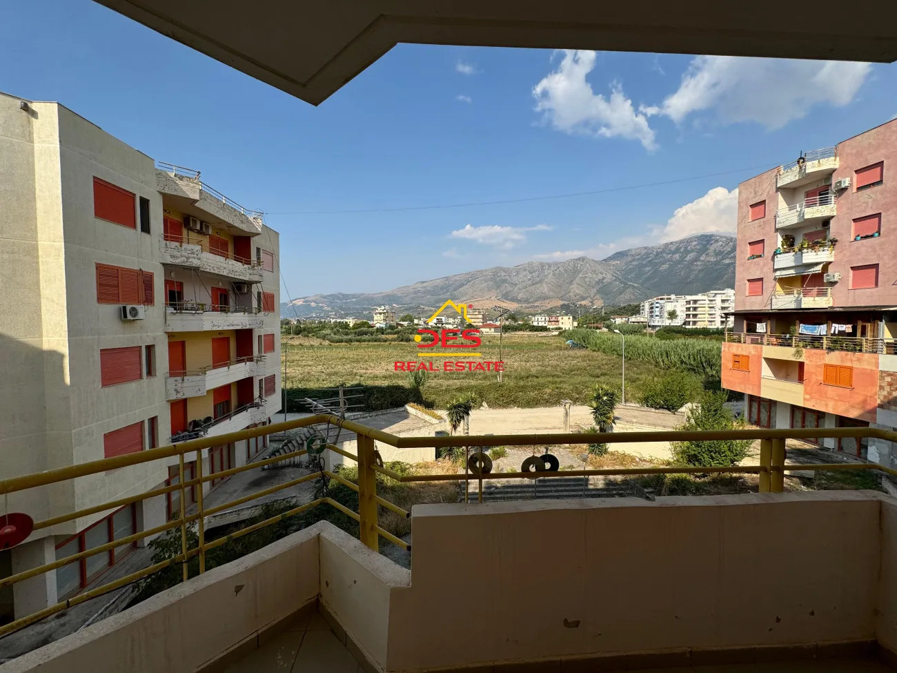 Shitet garsoniere në orikum, vlorë