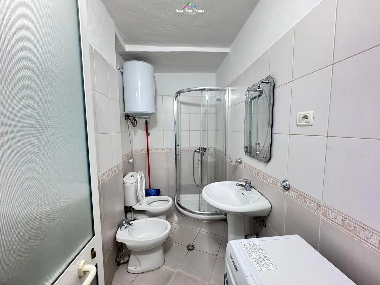 Apartament Me Qera 1+1 Ne Bllok (ID B211298) Tirane.